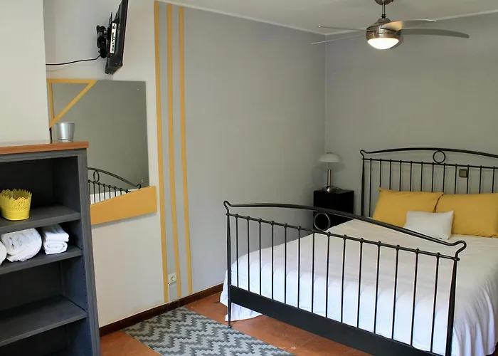 Jardim Do Morro Places Gasthuis